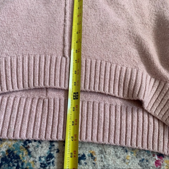 Revolve John + Jenn | Pale Pink V Neck Oversized Thick Sweater - Picture 7 of 11
